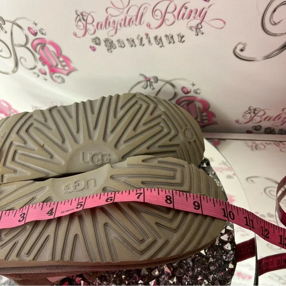 Ugg boots grey mini booties short style lace up laces ribbon 🎀 size 3 EUC gray